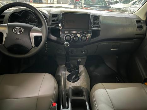 TOYOTA Hilux Caminhonete 3.0 4P 4X4 DIESEL CABINE DUPLA, Foto 6