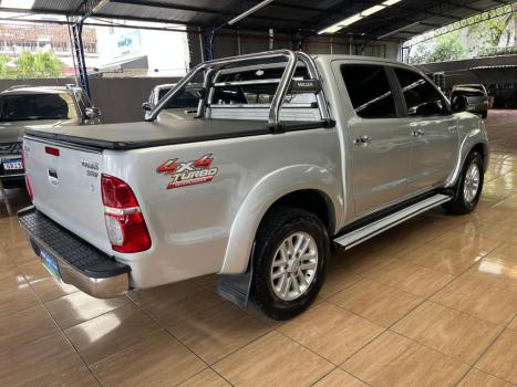 TOYOTA Hilux Caminhonete 3.0 16V 4P SRV TURBO DIESEL CABINE DUPLA, Foto 4