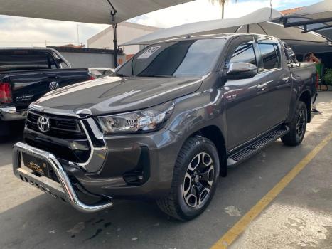 TOYOTA Hilux Caminhonete 2.8 16V SRV 4X4 DIESEL CABINE DUPLA AUTOM�TICO, Foto 2