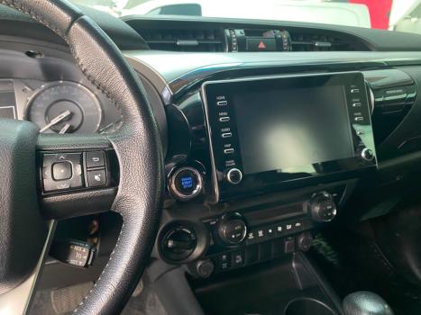 TOYOTA Hilux Caminhonete 2.8 16V SRV 4X4 DIESEL CABINE DUPLA AUTOM�TICO, Foto 12