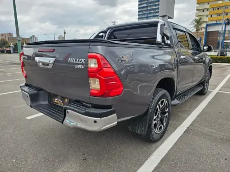 TOYOTA Hilux Caminhonete 2.8 16V SRV 4X4 DIESEL CABINE DUPLA AUTOM�TICO, Foto 10