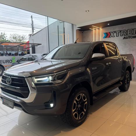 TOYOTA Hilux Caminhonete 2.8 16V 4P SRX DIESEL CABINE DUPLA, Foto 2