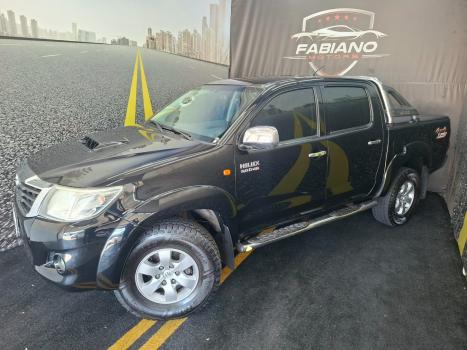 TOYOTA Hilux Caminhonete 3.0 4P SR 4X4 TURBO DIESEL CABINE DUPLA AUTOMÁTICO, Foto 3