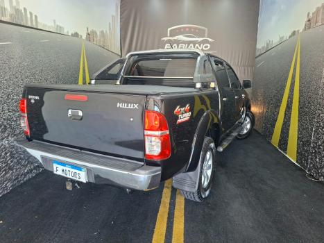 TOYOTA Hilux Caminhonete 3.0 4P SR 4X4 TURBO DIESEL CABINE DUPLA AUTOMÁTICO, Foto 11