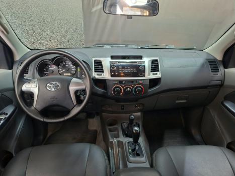 TOYOTA Hilux Caminhonete 3.0 4P SR 4X4 TURBO DIESEL CABINE DUPLA AUTOMÁTICO, Foto 16