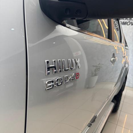 TOYOTA Hilux Caminhonete 3.0 4P SRV DIESEL CABINE DUPLA, Foto 6