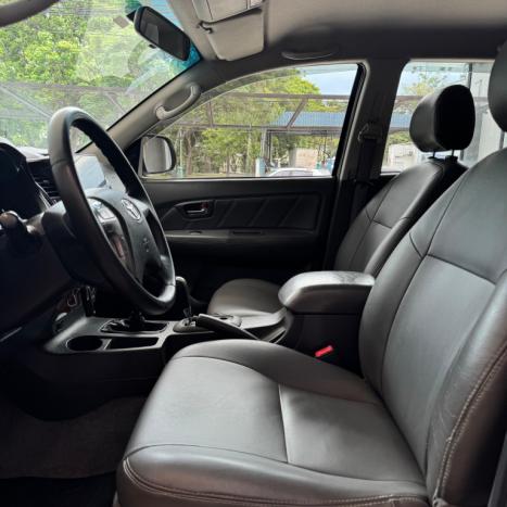 TOYOTA Hilux Caminhonete 3.0 4P SRV DIESEL CABINE DUPLA, Foto 11