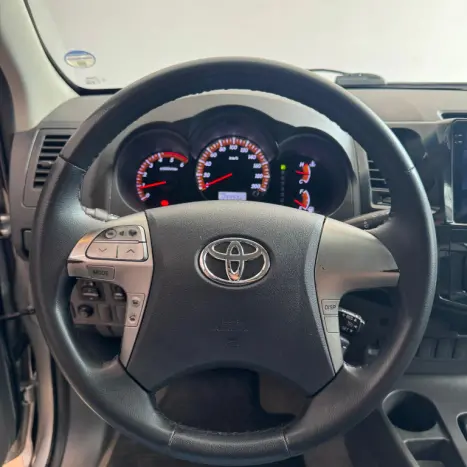 TOYOTA Hilux Caminhonete 3.0 4P SRV DIESEL CABINE DUPLA, Foto 15