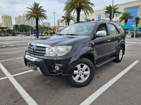 TOYOTA Hilux SW4 2.7 16V 4P FLEX SR 7 LUGARES AUTOM�TICO, Foto 2
