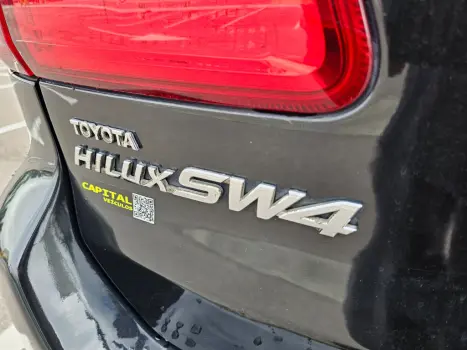 TOYOTA Hilux SW4 2.7 16V 4P FLEX SR 7 LUGARES AUTOM�TICO, Foto 8