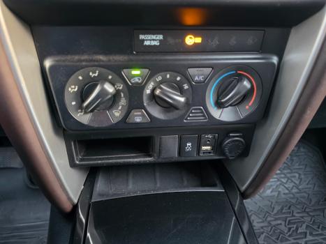 TOYOTA Hilux SW4 2.7 16V 4P FLEX SR 7 LUGARES AUTOM�TICO, Foto 5