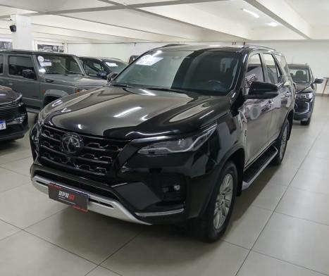 TOYOTA Hilux SW4 2.8 16V 4P SRX 4X4 7 LUGARES TURBO DIESEL AUTOM�TICO, Foto 1