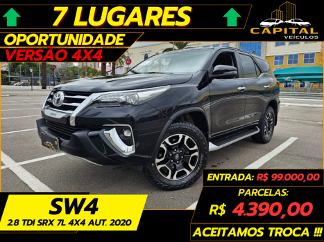 TOYOTA Hilux SW4 2.8 4P SRX 4X4 DIAMOND 7 LUGARES TURBO DIESEL AUTOM�TICO, Foto 1