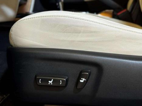 TOYOTA Hilux SW4 2.8 4P SRX 4X4 DIAMOND 7 LUGARES TURBO DIESEL AUTOM�TICO, Foto 10