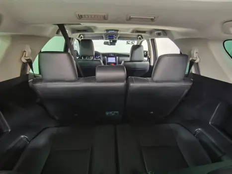 TOYOTA Hilux SW4 2.8 16V 4P SRX 4X4 7 LUGARES TURBO DIESEL AUTOM�TICO, Foto 9