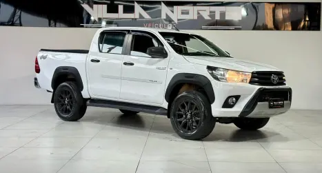 TOYOTA Hilux SW4 2.8 4P 4X4 TURBO DIESEL, Foto 3