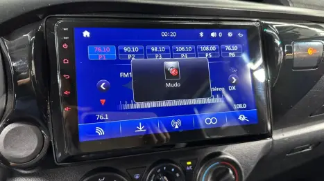 TOYOTA Hilux SW4 2.8 4P 4X4 TURBO DIESEL, Foto 8