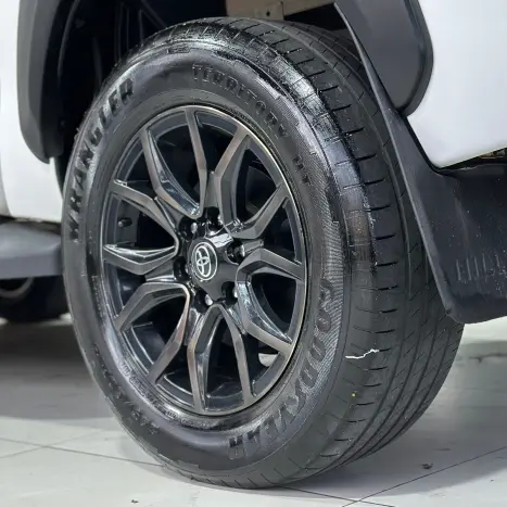 TOYOTA Hilux SW4 2.8 4P 4X4 TURBO DIESEL, Foto 19