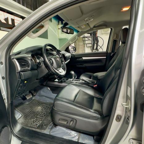 TOYOTA Hilux SW4 2.8 4P 4X4 TURBO DIESEL, Foto 11