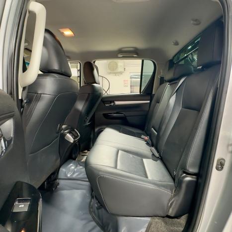 TOYOTA Hilux SW4 2.8 4P 4X4 TURBO DIESEL, Foto 14