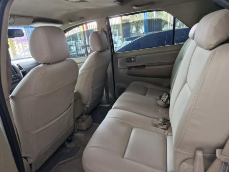 TOYOTA Hilux SW4 3.0 16V 4P SRV 4X4 7 LUGARES TURBO DIESEL AUTOM�TICO, Foto 5