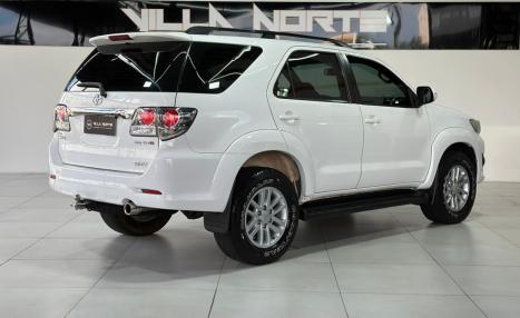 TOYOTA Hilux SW4 3.0 16V 4P SRV 4X4 7 LUGARES TURBO DIESEL AUTOM�TICO, Foto 7