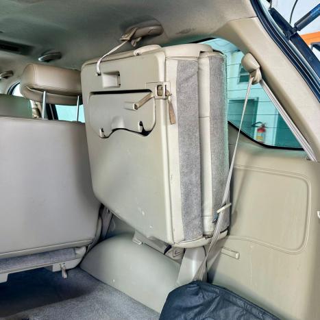 TOYOTA Hilux SW4 3.0 16V 4P SRV 4X4 7 LUGARES TURBO DIESEL AUTOM�TICO, Foto 16