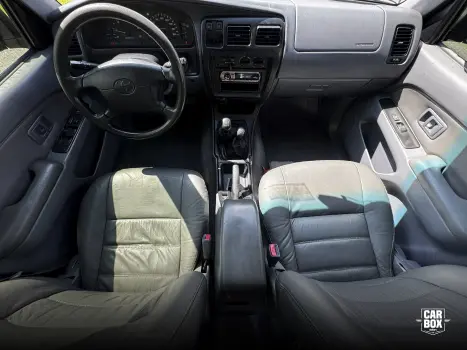 TOYOTA Hilux SW4 3.0 V6 12V 4P 4X4, Foto 7