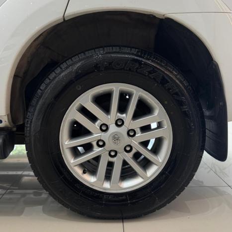 TOYOTA Hilux SW4 3.0 16V 4P SRV 4X4 7 LUGARES TURBO DIESEL AUTOMÁTICO, Foto 7