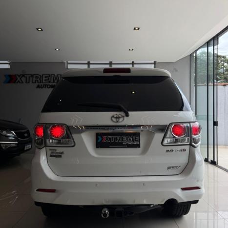 TOYOTA Hilux SW4 3.0 16V 4P SRV 4X4 7 LUGARES TURBO DIESEL AUTOMÁTICO, Foto 6