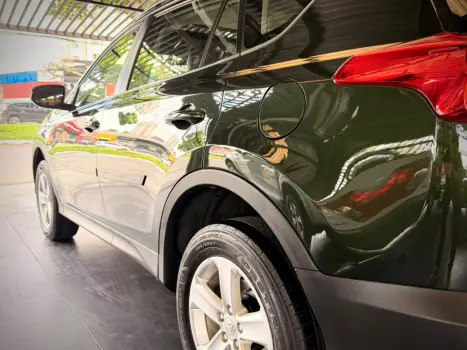 TOYOTA RAV 4 2.5 16V 4P 4WD 4X4 AUTOMÁTICO, Foto 12