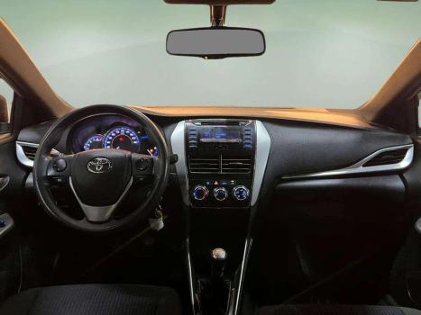 TOYOTA Yaris Hatch 1.3 16V 4P FLEX XL, Foto 6