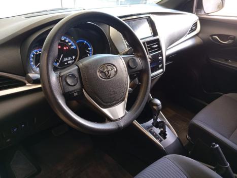 TOYOTA Yaris Hatch 1.5 16V 4P FLEX XL MULTIDRIVE AUTOMTICO CVT, Foto 5