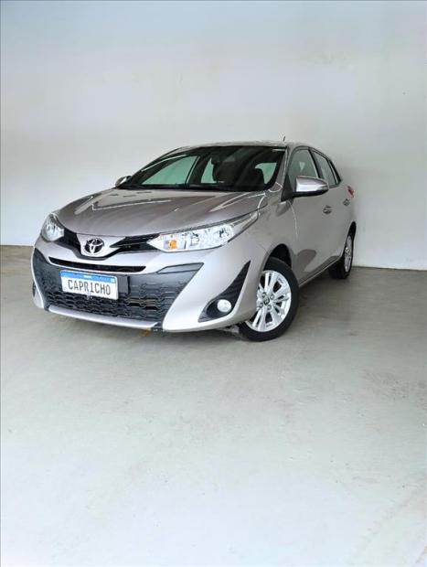 TOYOTA Yaris Hatch 1.3 16V 4P FLEX XL MULTIDRIVE AUTOM�TICO CVT, Foto 2