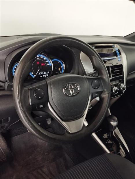 TOYOTA Yaris Hatch 1.3 16V 4P FLEX XL MULTIDRIVE AUTOM�TICO CVT, Foto 10