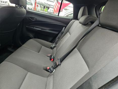 TOYOTA Yaris Hatch 1.3 16V 4P FLEX XL MULTIDRIVE AUTOM�TICO CVT, Foto 8