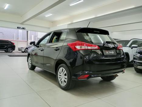 TOYOTA Yaris Hatch 1.5 16V 4P FLEX XL MULTIDRIVE AUTOMÁTICO CVT, Foto 3