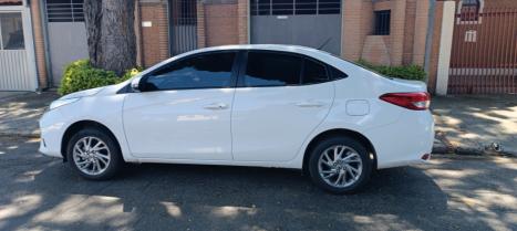 TOYOTA Yaris Sedan 1.5 16V 4P FLEX XS CONNECT MULTIDRIVE AUTOMTICO CVT, Foto 2