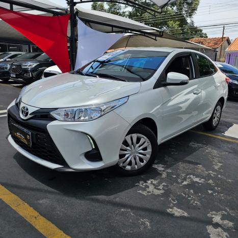 TOYOTA Yaris Sedan 1.5 16V 4P FLEX XL, Foto 4