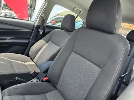 TOYOTA Yaris Sedan 1.5 16V 4P FLEX XL, Foto 9