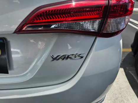 TOYOTA Yaris Sedan 1.5 16V 4P FLEX XL, Foto 11