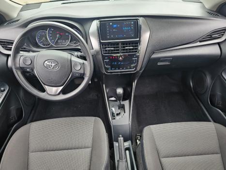 TOYOTA Yaris Sedan 1.5 16V 4P FLEX XL, Foto 3