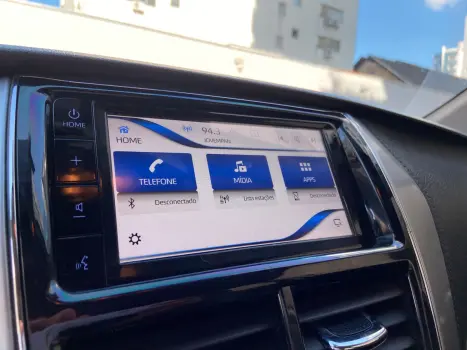 TOYOTA Yaris Sedan 1.5 16V 4P FLEX XLS MULTIDRIVE AUTOM�TICO CVT, Foto 6