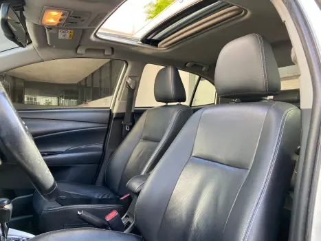 TOYOTA Yaris Sedan 1.5 16V 4P FLEX XLS MULTIDRIVE AUTOM�TICO CVT, Foto 8