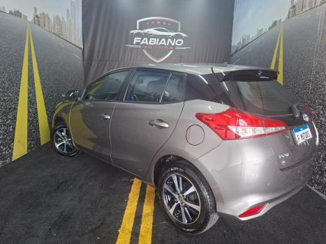 TOYOTA Yaris Sedan 1.5 16V 4P FLEX XS MULTIDRIVE AUTOM�TICO CVT, Foto 14