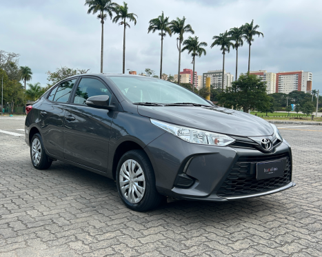 TOYOTA Yaris Sedan 1.5 16V 4P FLEX XL MULTIDRIVE AUTOM�TICO CVT, Foto 4