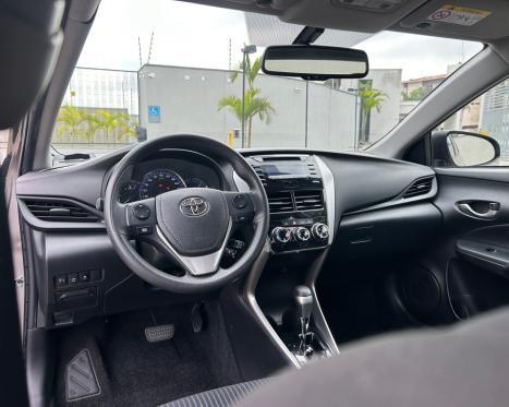 TOYOTA Yaris Sedan 1.5 16V 4P FLEX XL LIVE MULTIDRIVE AUTOM�TICO CVT, Foto 5