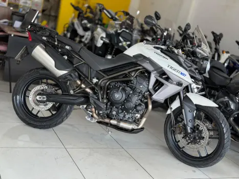 TRIUMPH Tiger 800 XR, Foto 7