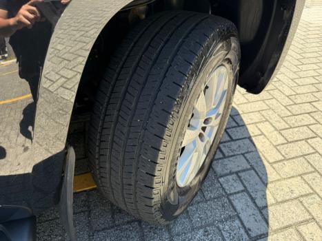 VOLKSWAGEN Amarok 2.0 16V 4X4 CABINE DUPLA COMFORTLINE TURBO INTERCOOLER AUTOM�TICO, Foto 17