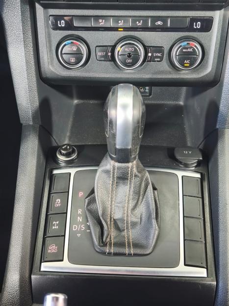 VOLKSWAGEN Amarok 3.0 V6 CABINE DUPLA HIGHLINE EXTREME 4X4 TURBO INTERCOOLER AUTOM�TICO, Foto 22